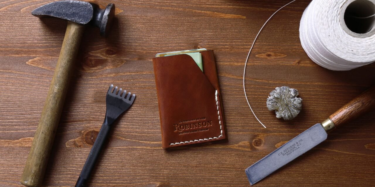 What incentives are provided to leather manufacturers in Panapakkam?