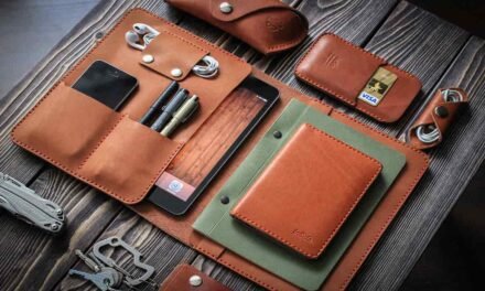 What types of leather products are predominantly manufactured in Panapakkam?