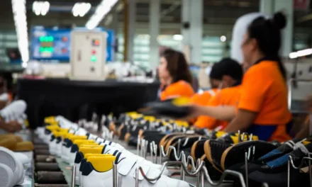 What are the main steps in footwear manufacturing?